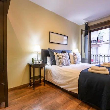Ramblasrentals Cozy Renovated 2Br With Balcony Lift 20M Rambla - Parking - Wifi Барселона Экстерьер фото