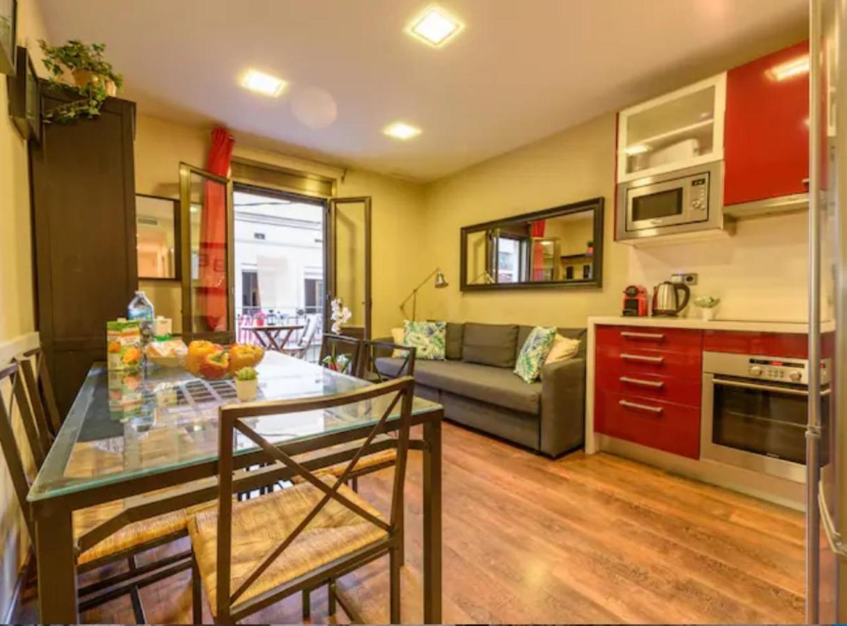Ramblasrentals Cozy Renovated 2Br With Balcony Lift 20M Rambla - Parking - Wifi Барселона Экстерьер фото